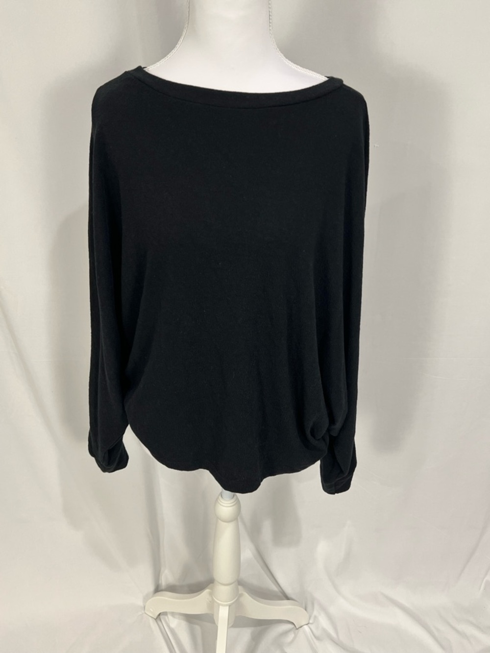 Mod Black Label Black Boatneck Long Sleeve Top Large